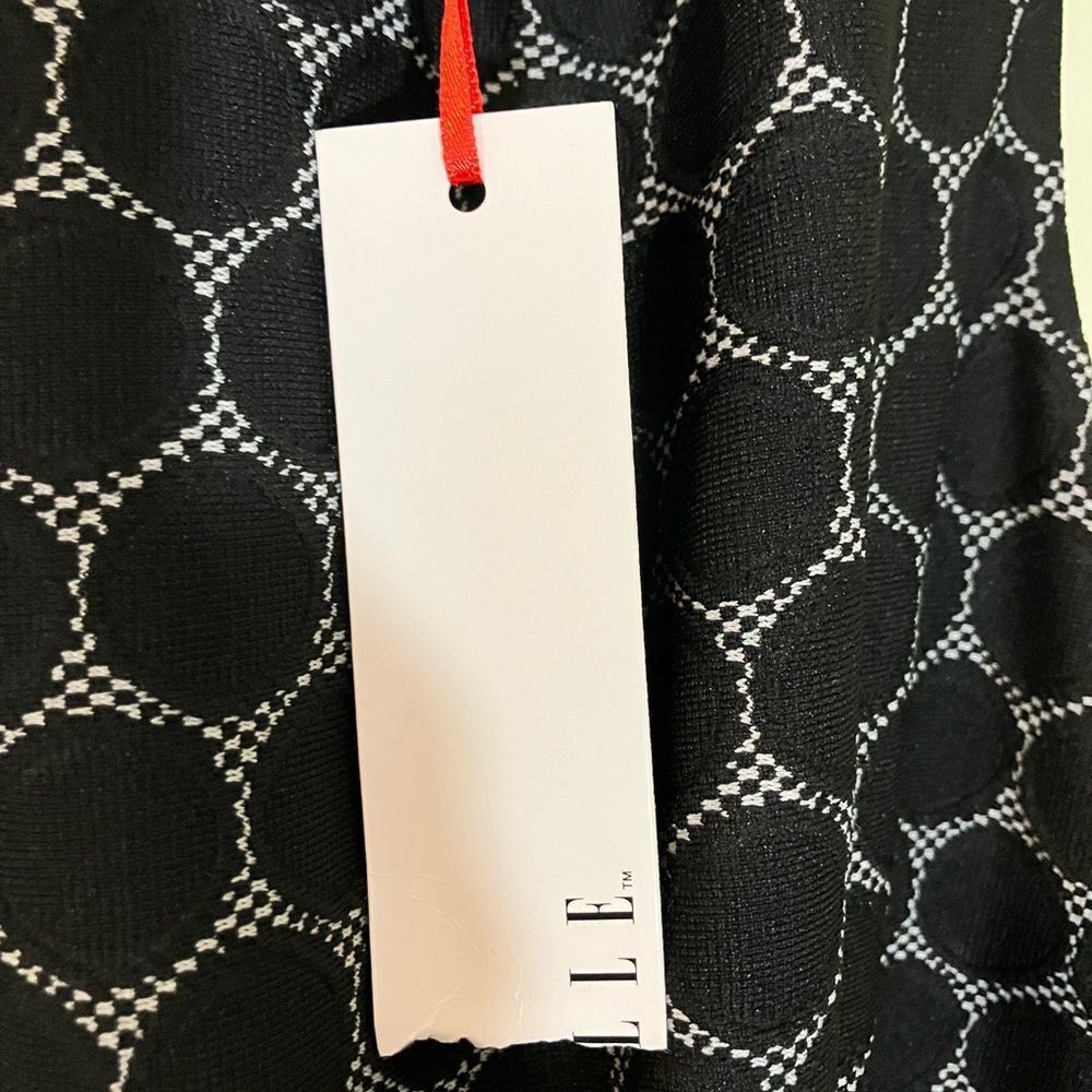 NWT, Elle sleeveless mini dress with belt detail, size 12 - Picture 2 of 5